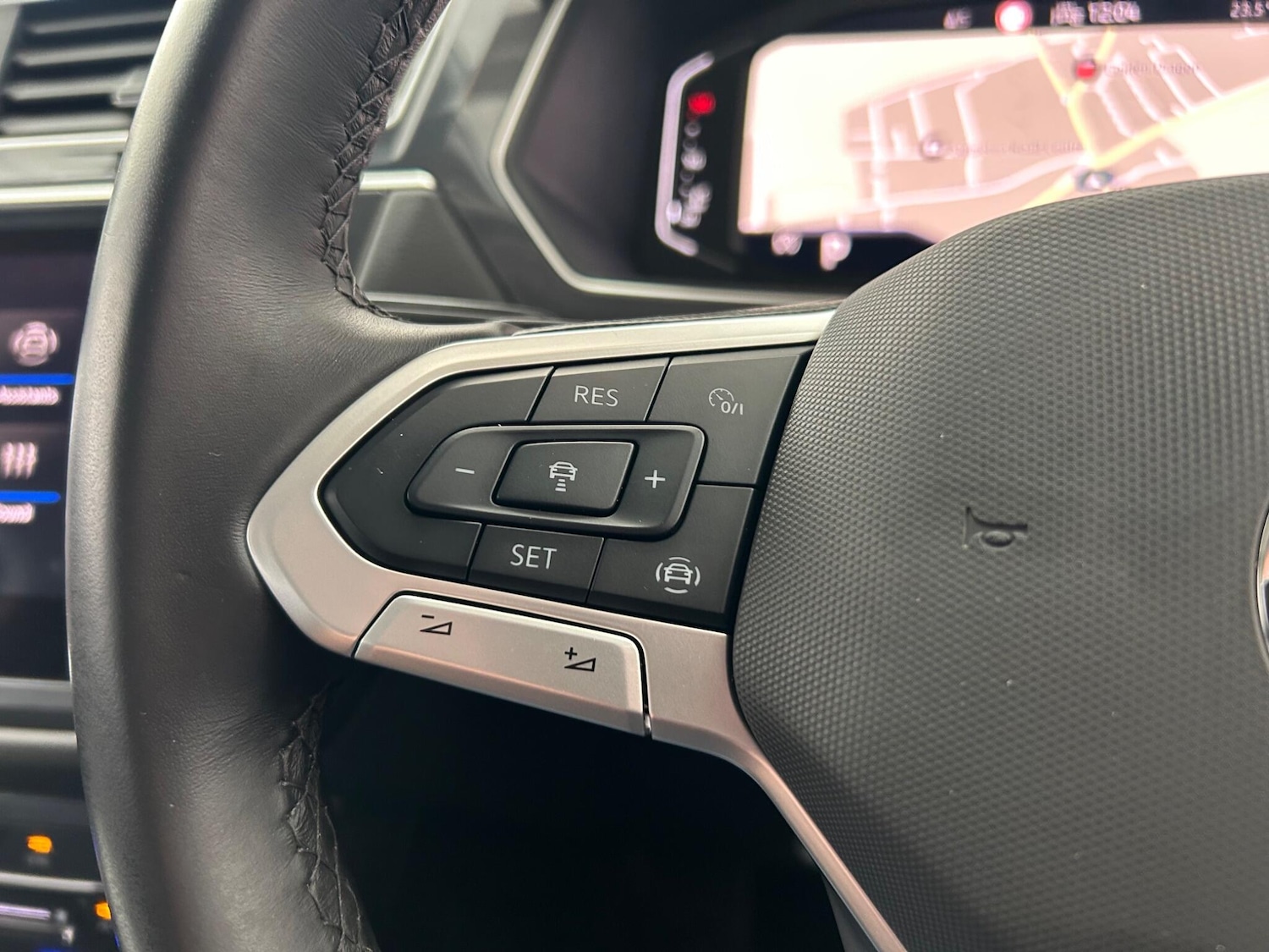 Used Volkswagen Tiguan Allspace 2024 for sale - 77597926: Photo 50