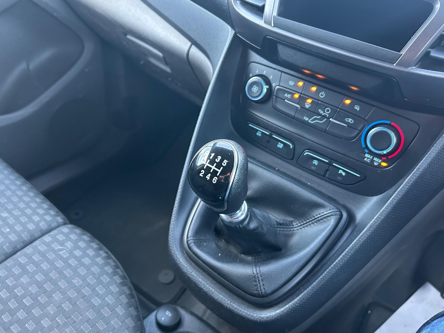 Used Ford Transit Connect 2022 for sale - 76633423: Photo 13