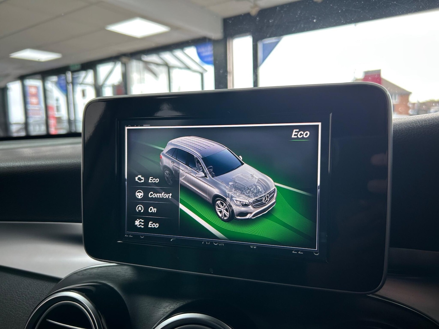 Used Mercedes-Benz GLC 2017 for sale - 75508413: Photo 30