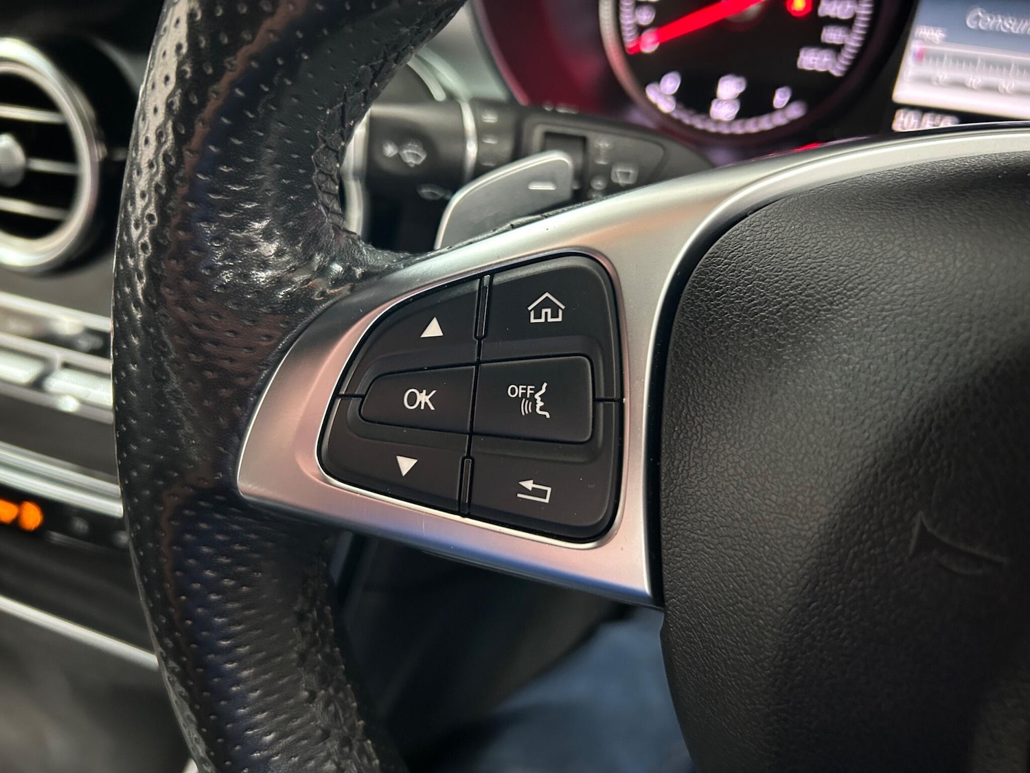 Used Mercedes-Benz GLC 2017 for sale - 75508413: Photo 52