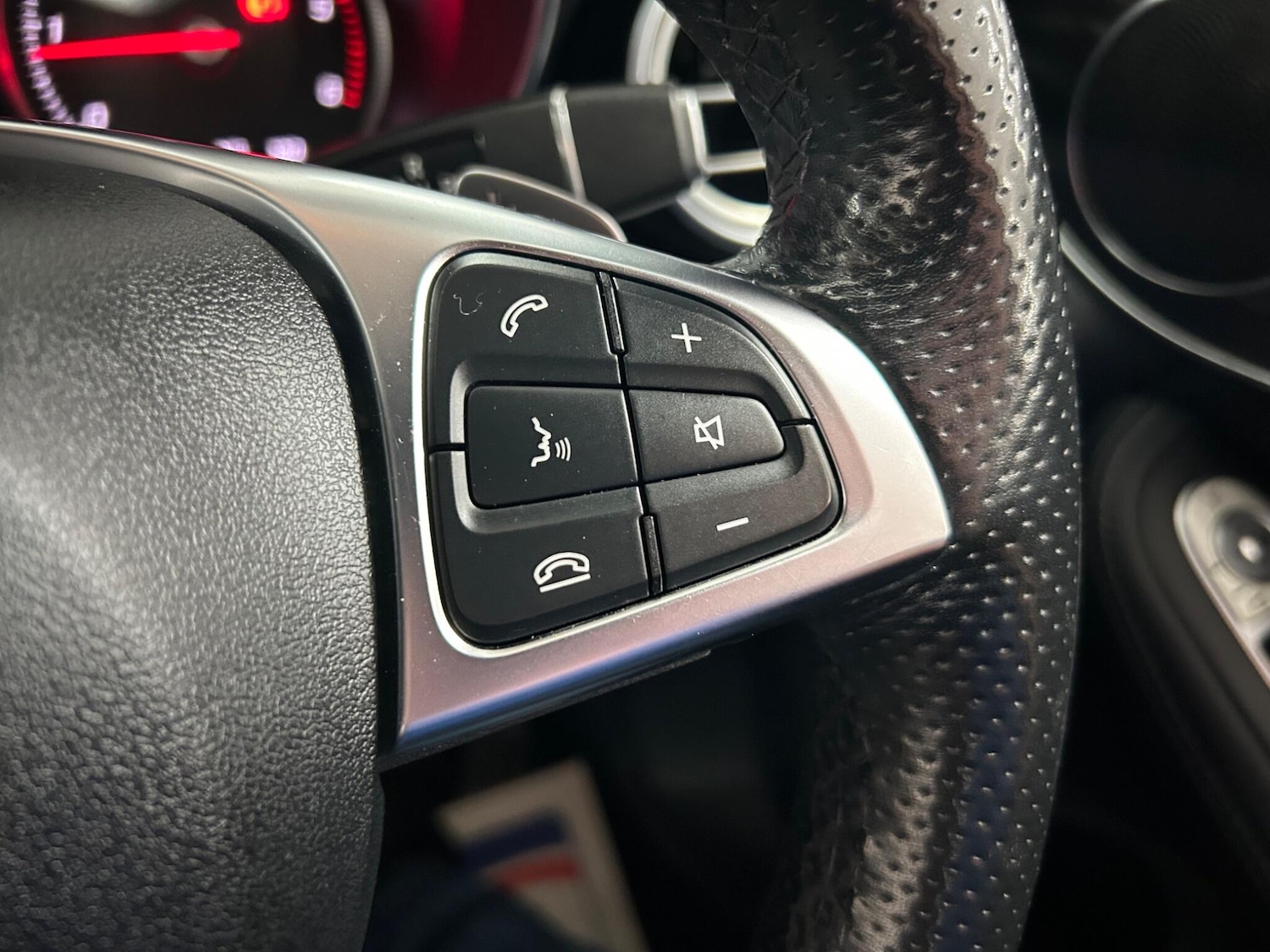 Used Mercedes-Benz GLC 2017 for sale - 75508413: Photo 54