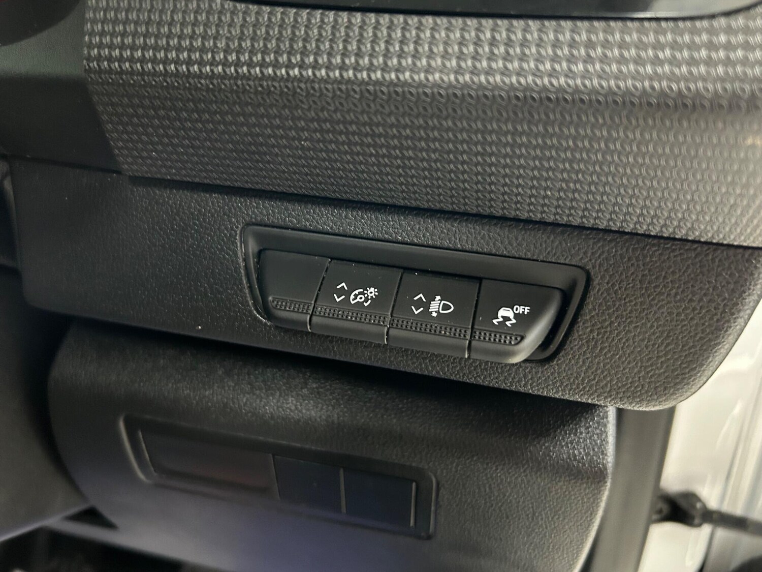 Used Renault Kangoo 2024 for sale - 75926748: Photo 27