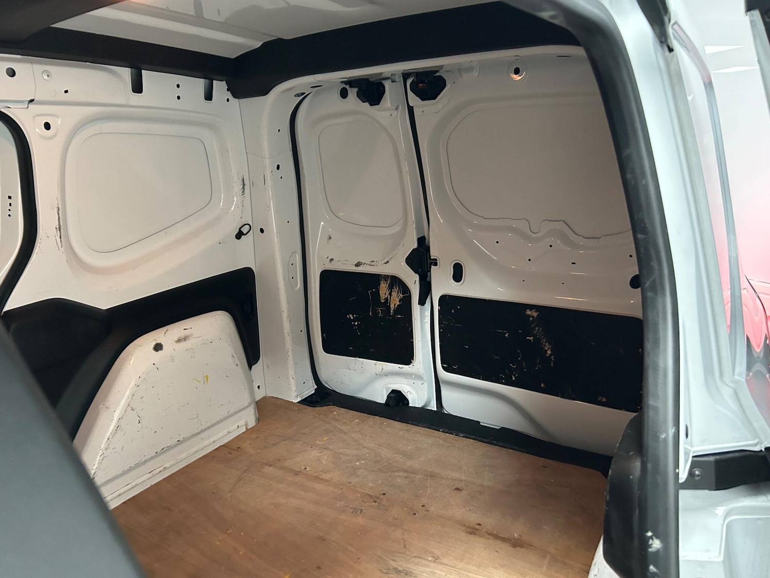 Used Renault Kangoo 2024 for sale - 75926748: Photo 35