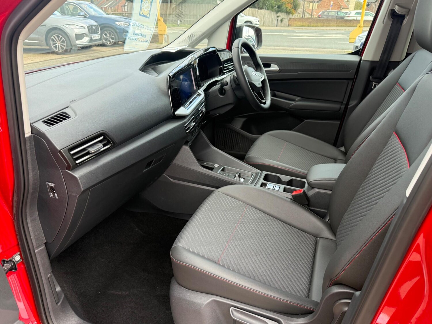Used Ford Tourneo Connect 2024 for sale - 78072449: Photo 10