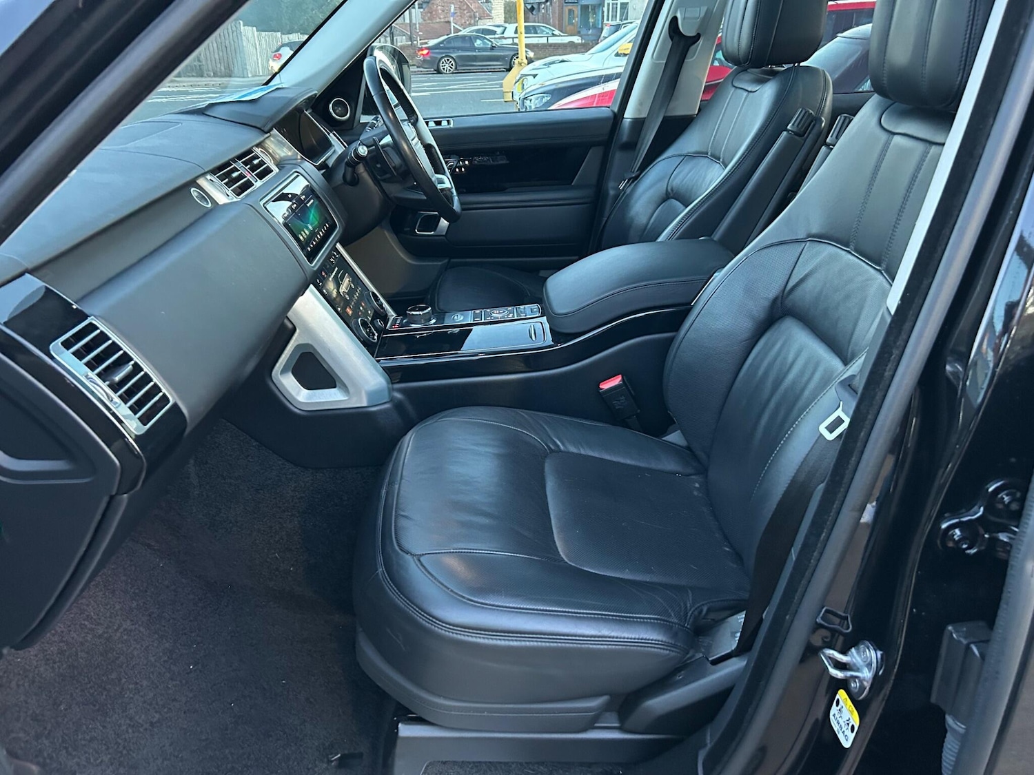 Used Land Rover Range Rover 2018 for sale - 76886910: Photo 17