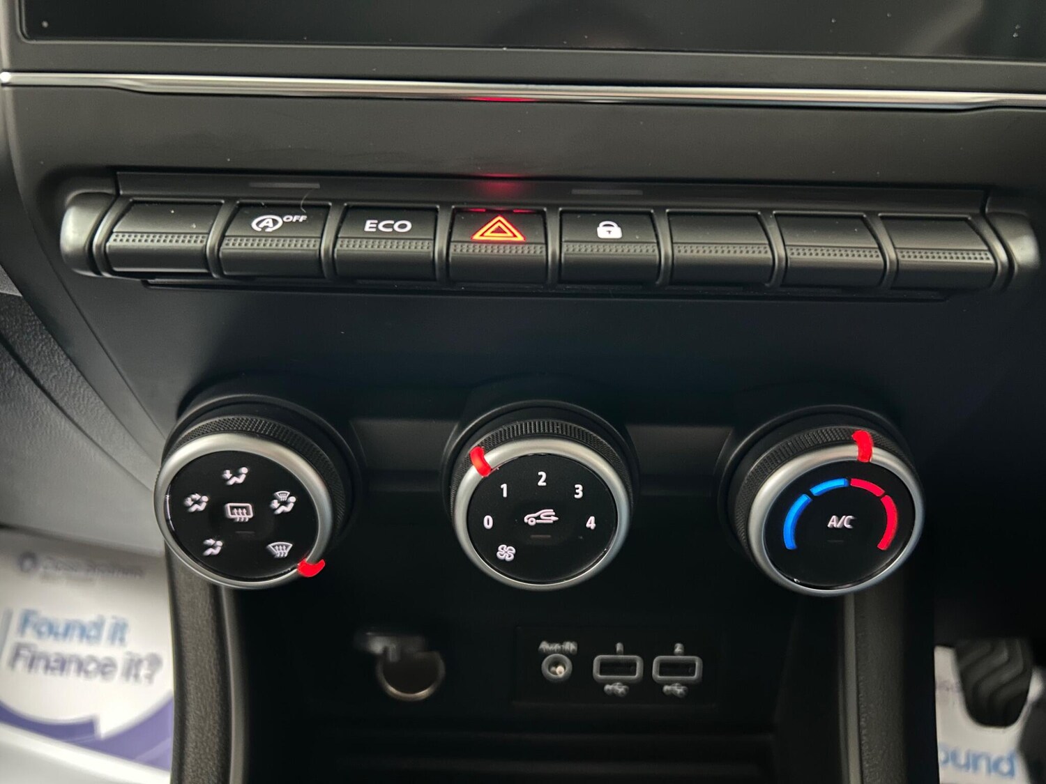 Used Renault Captur 2022 for sale - 77305343: Photo 31