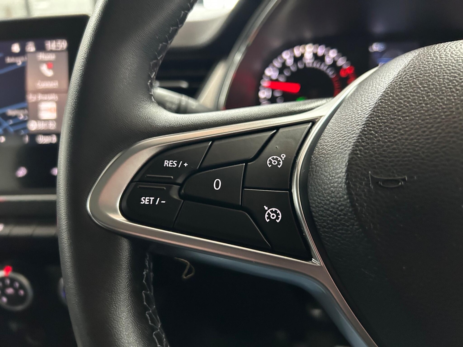 Used Renault Captur 2022 for sale - 77305343: Photo 34