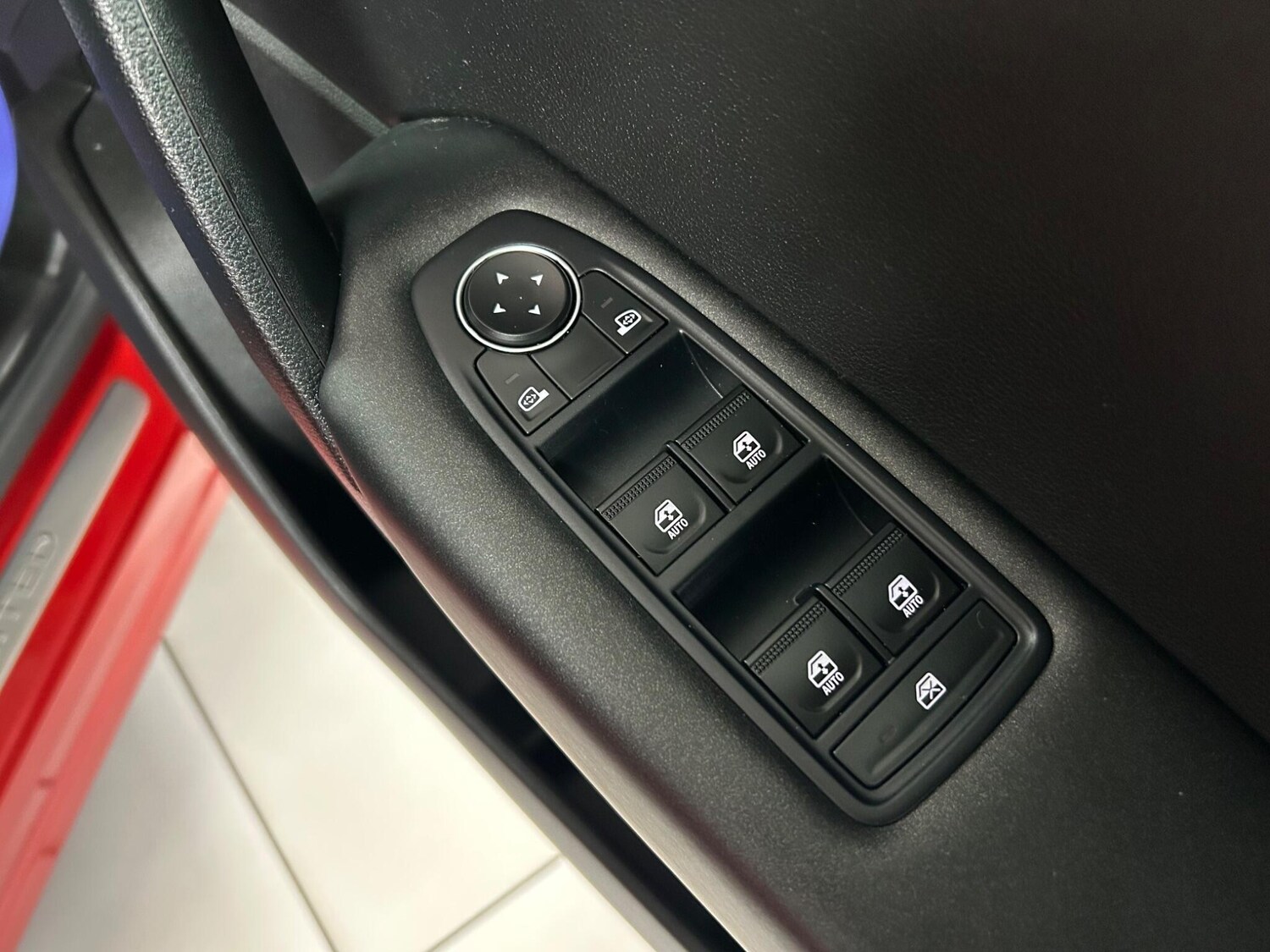 Used Renault Captur 2022 for sale - 77305343: Photo 38