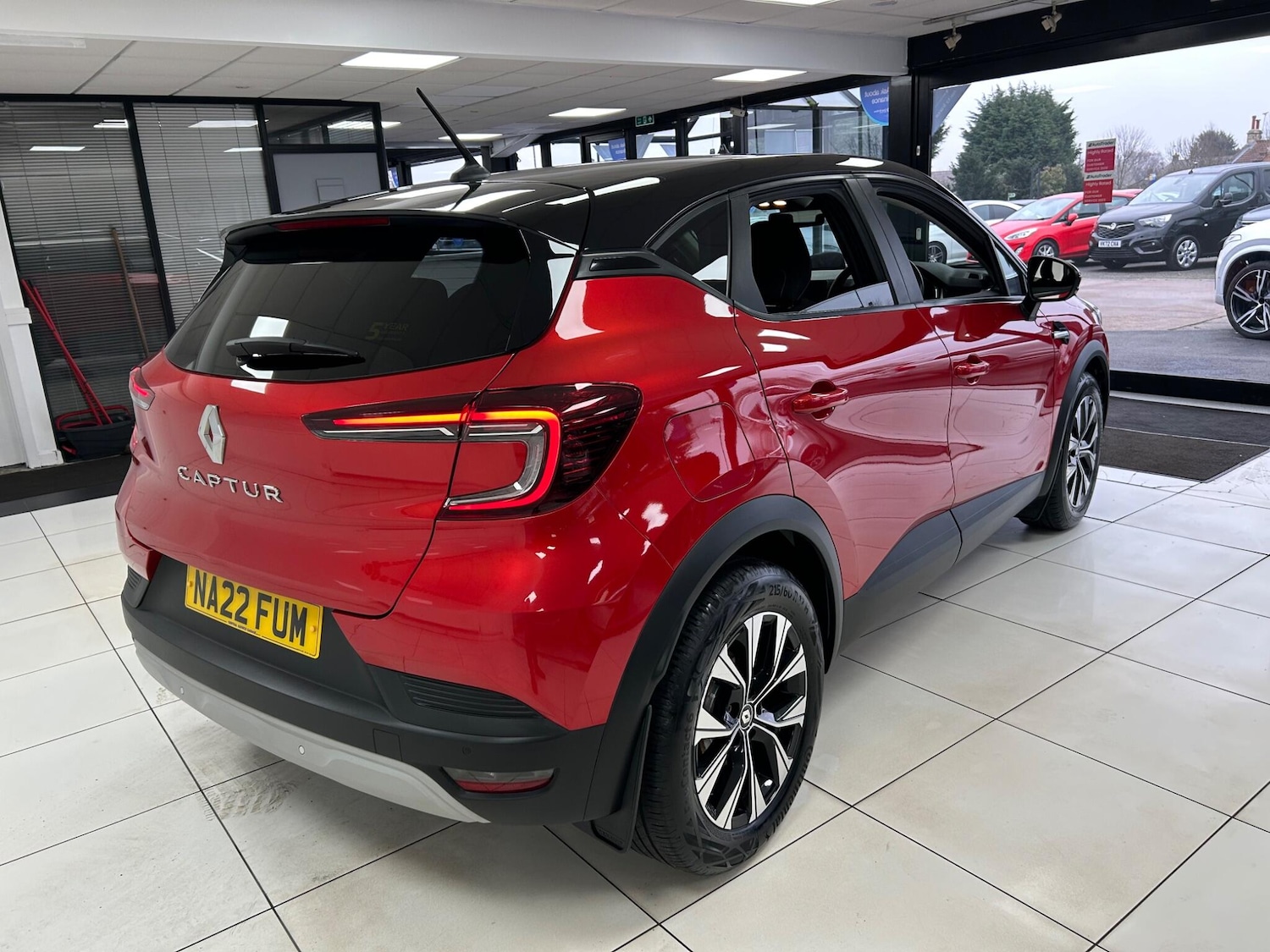 Used Renault Captur 2022 for sale - 77305343: Photo 43
