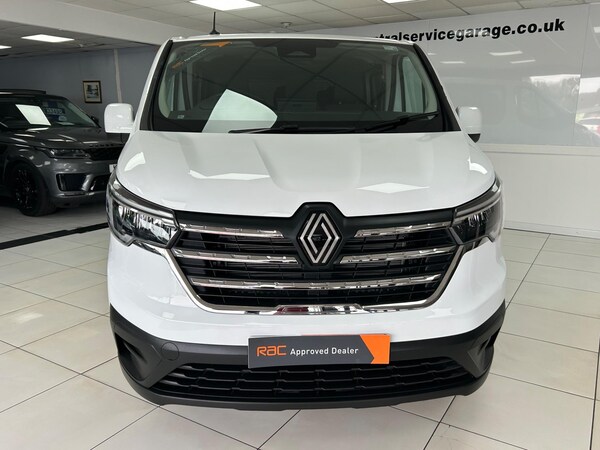 Used Renault Trafic 2025 for sale - 74632330: Photo 46