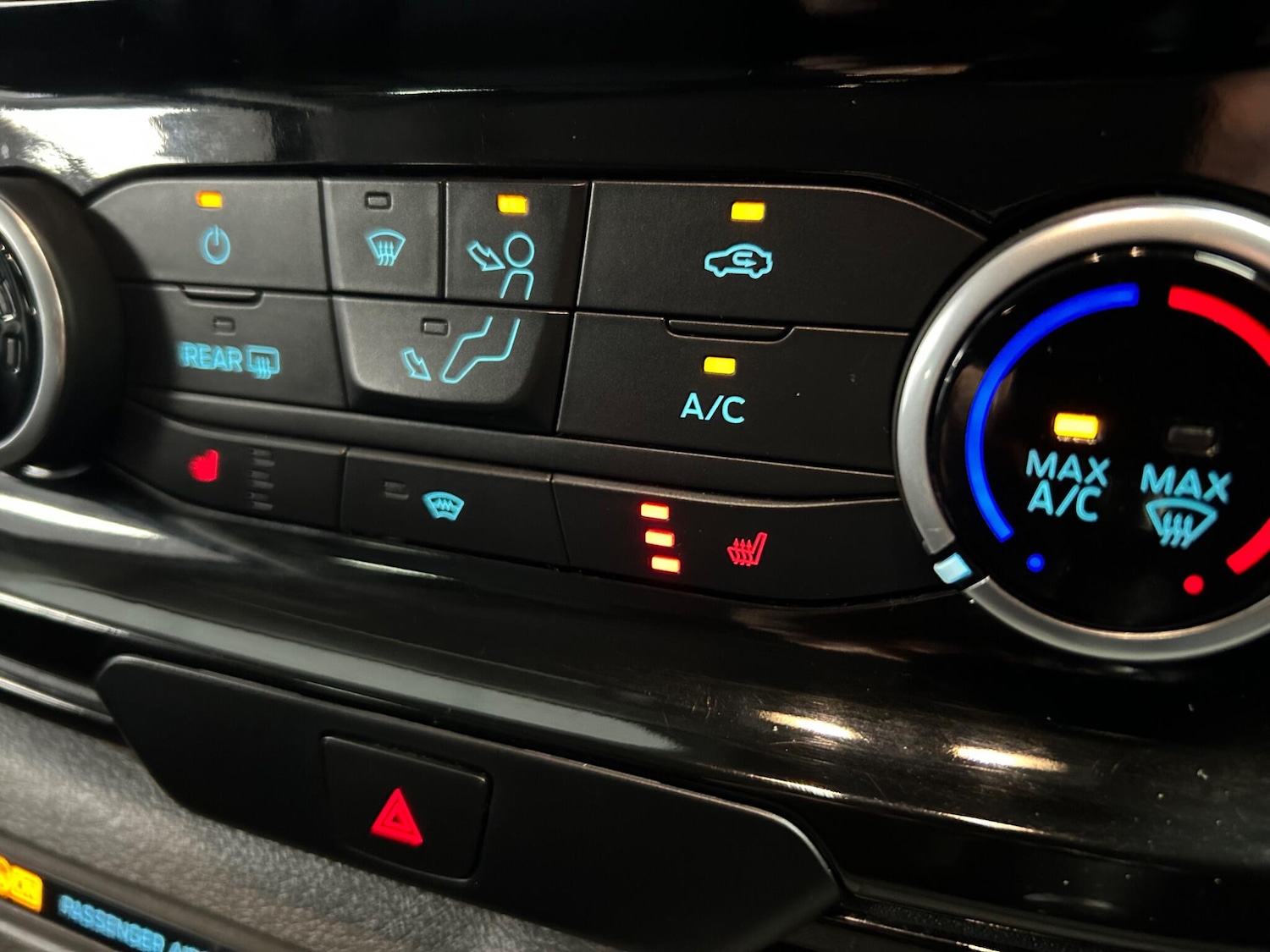 Used Ford Tourneo Custom 2023 for sale - 76032013: Photo 35