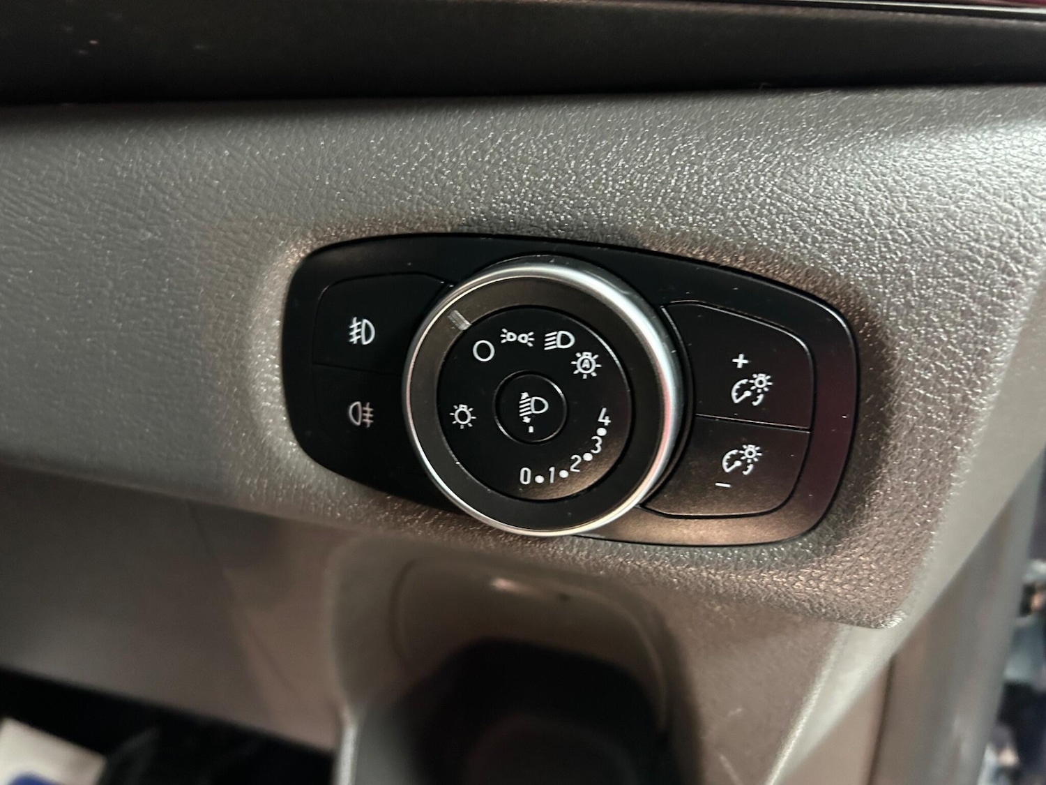 Used Ford Tourneo Custom 2023 for sale - 76032013: Photo 44