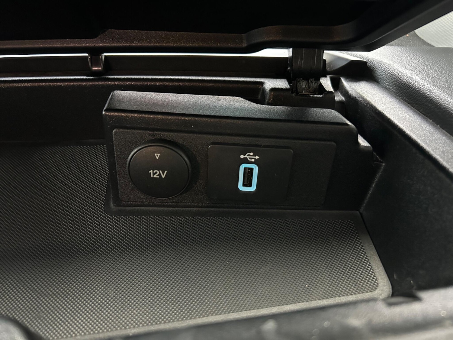 Used Ford Tourneo Custom 2023 for sale - 76032013: Photo 45