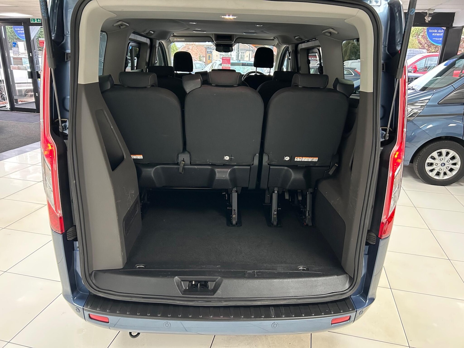 Used Ford Tourneo Custom 2023 for sale - 76032013: Photo 50