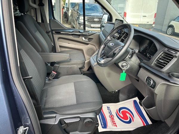 Used Ford Tourneo Custom 2023 for sale - 76032013: Photo 9