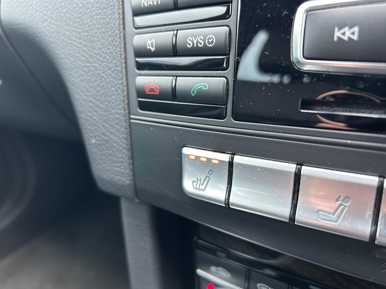 Used Mercedes-Benz E Class 2013 for sale - 76457149: Photo 18