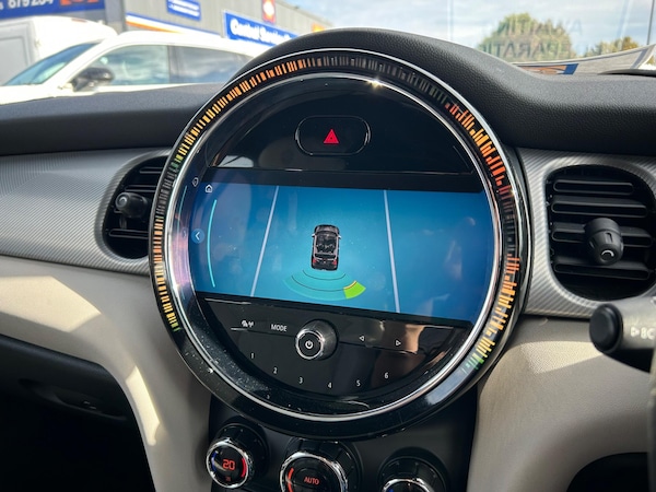 Used MINI Convertible 2021 for sale - 76059884: Photo 18