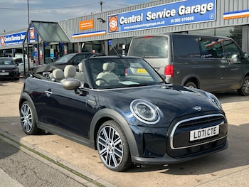 Used MINI Convertible 2021 for sale - 76059884: Photo