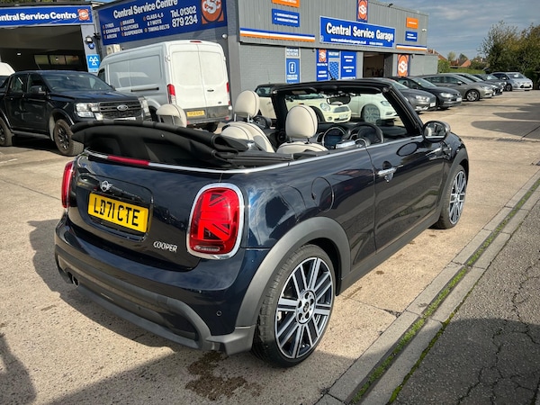 Used MINI Convertible 2021 for sale - 76059884: Photo 25