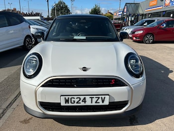 Used MINI Cooper 2024 for sale - 75562742: Photo