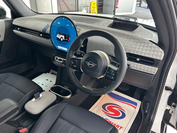 Used MINI Cooper 2024 for sale - 75562742: Photo 6