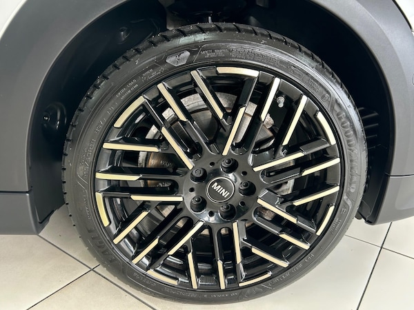 Used MINI Cooper 2024 for sale - 75562742: Photo 81