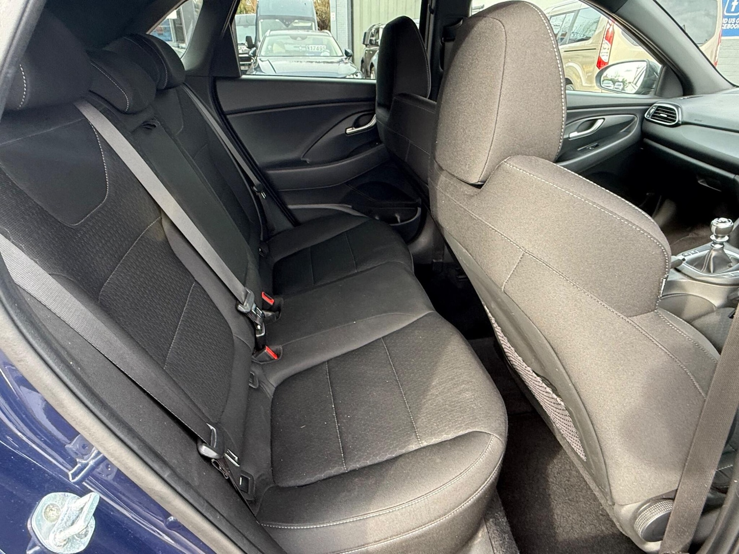 Used Hyundai i30 2019 for sale - 77633079: Photo 11