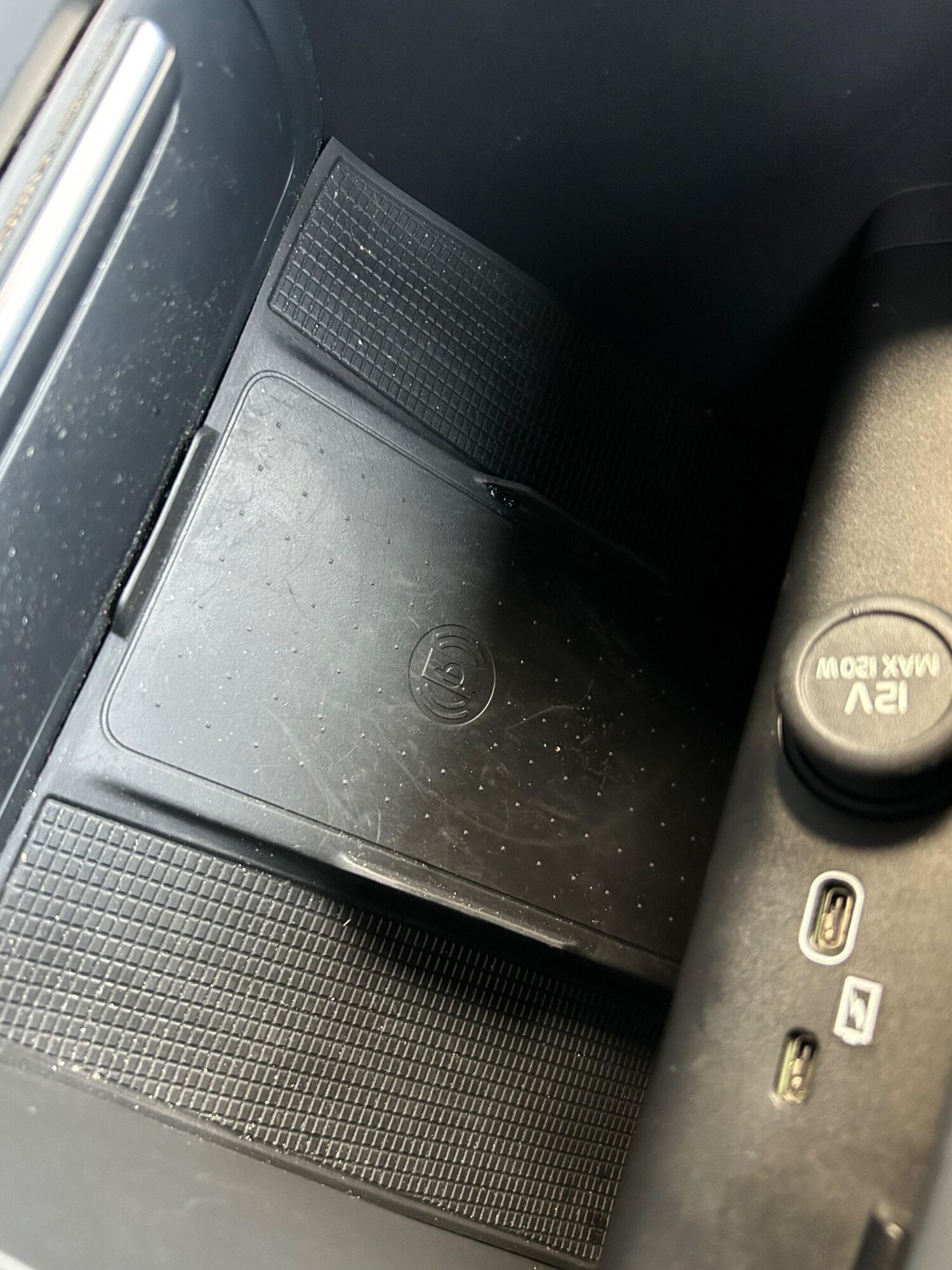 Used Volvo XC40 2022 for sale - 77768116: Photo 24