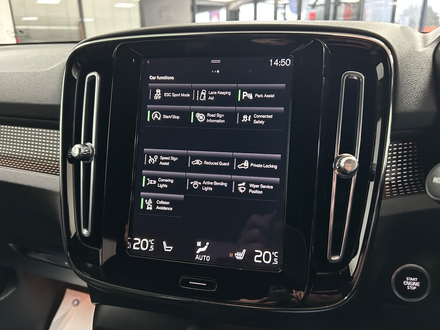 Used Volvo XC40 2020 for sale - 77377326: Photo 23