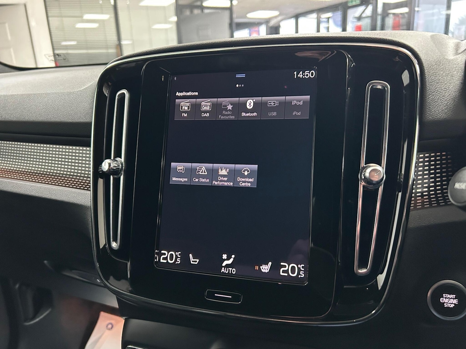 Used Volvo XC40 2020 for sale - 77377326: Photo 24