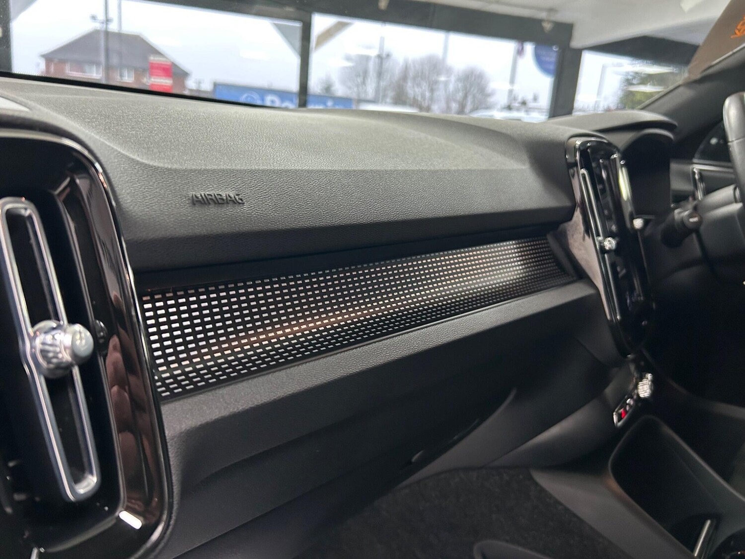 Used Volvo XC40 2020 for sale - 77377326: Photo 34