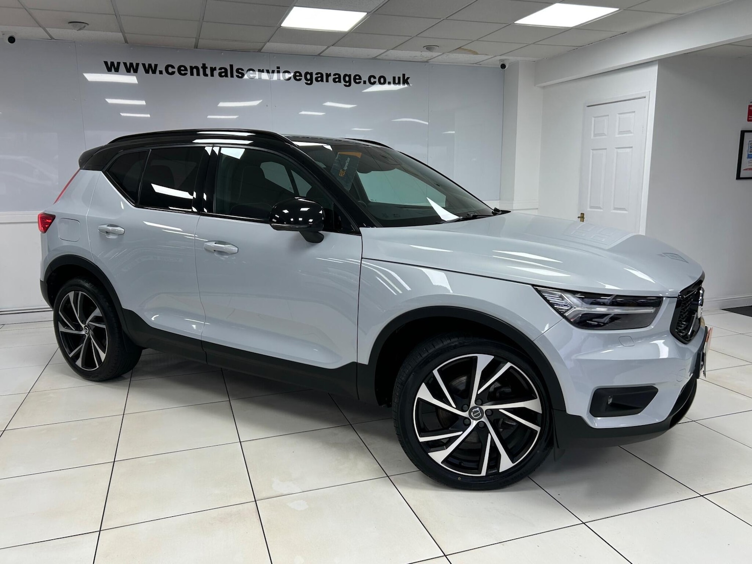Used Volvo XC40 2020 for sale - 77377326: Photo 4