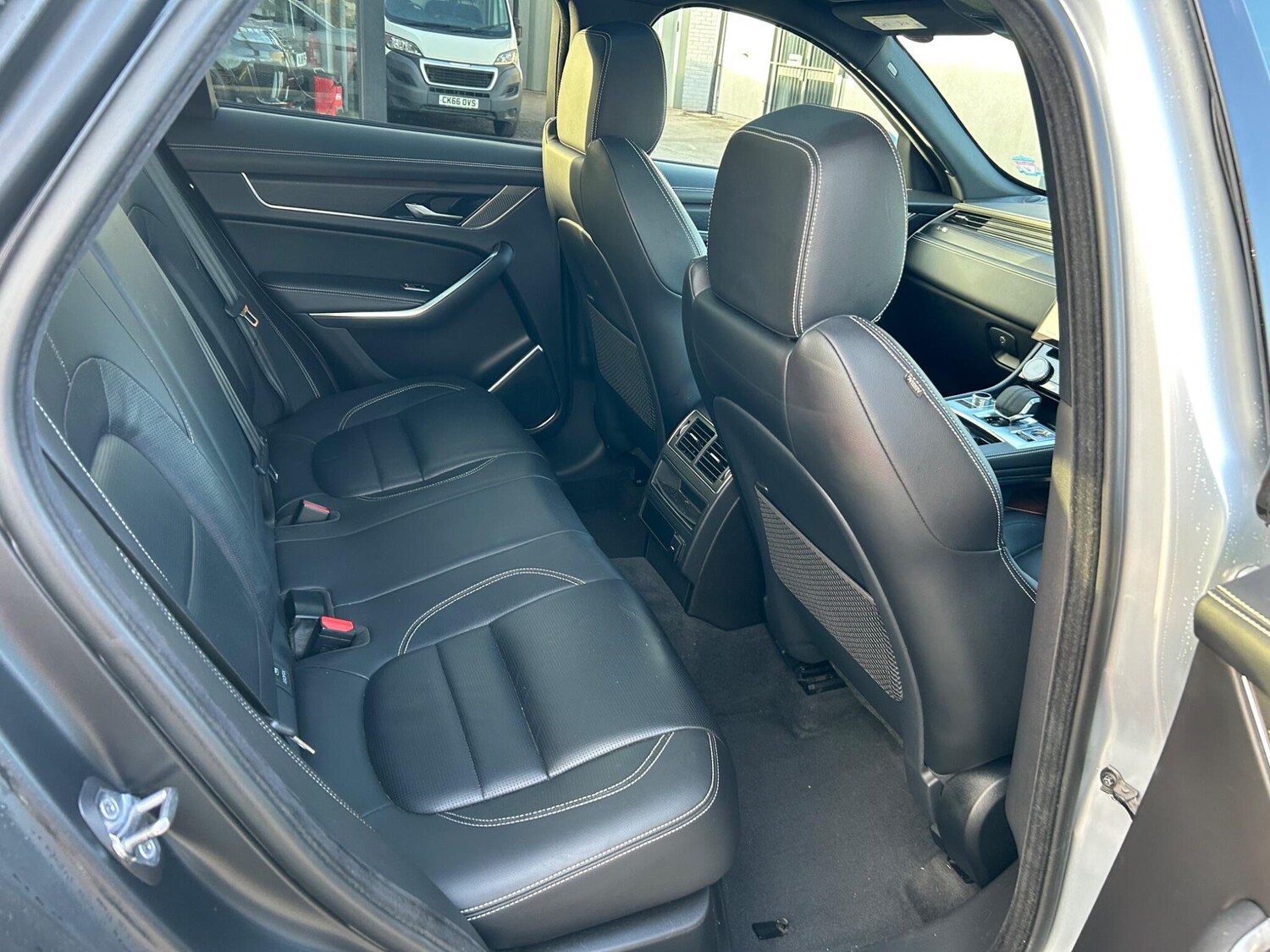 Used Jaguar F-Pace for sale - 78047647: Photo 11