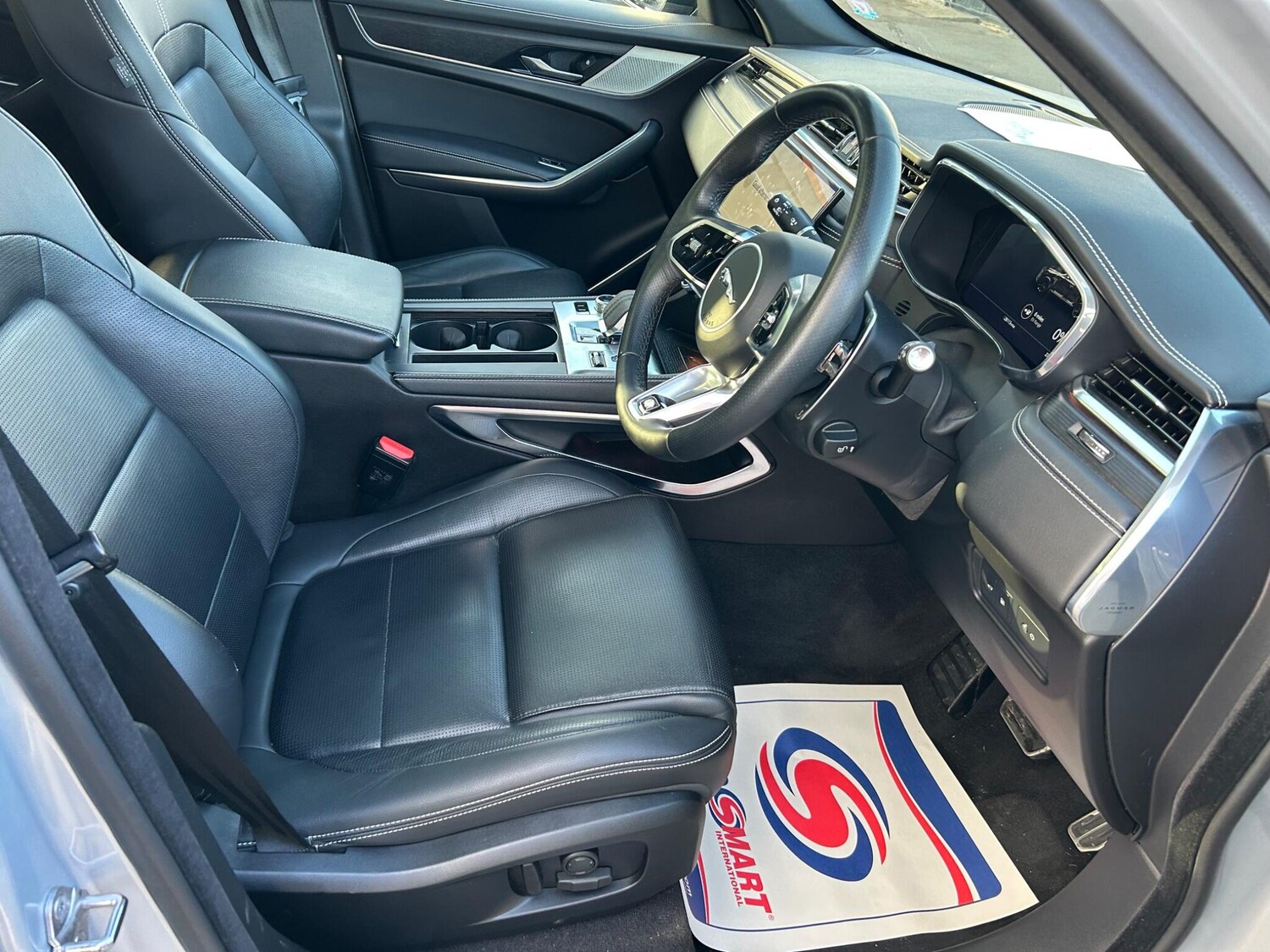 Used Jaguar F-Pace for sale - 78047647: Photo 9