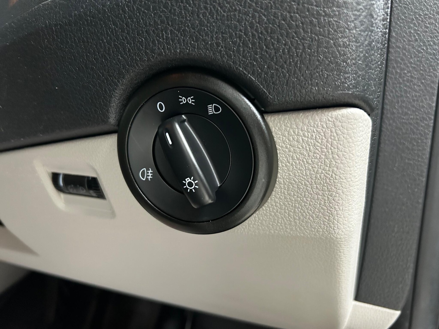 Used Volkswagen Transporter Shuttle 2019 for sale - 77015423: Photo 33