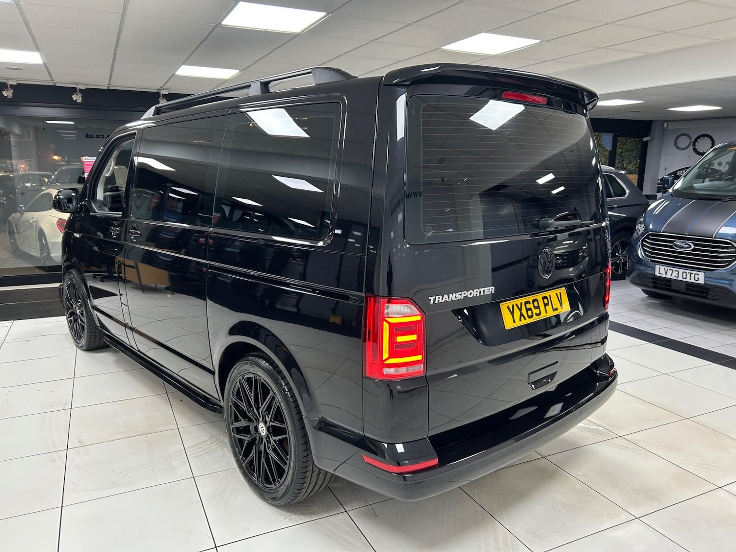 Used Volkswagen Transporter Shuttle 2019 for sale - 77015423: Photo 35