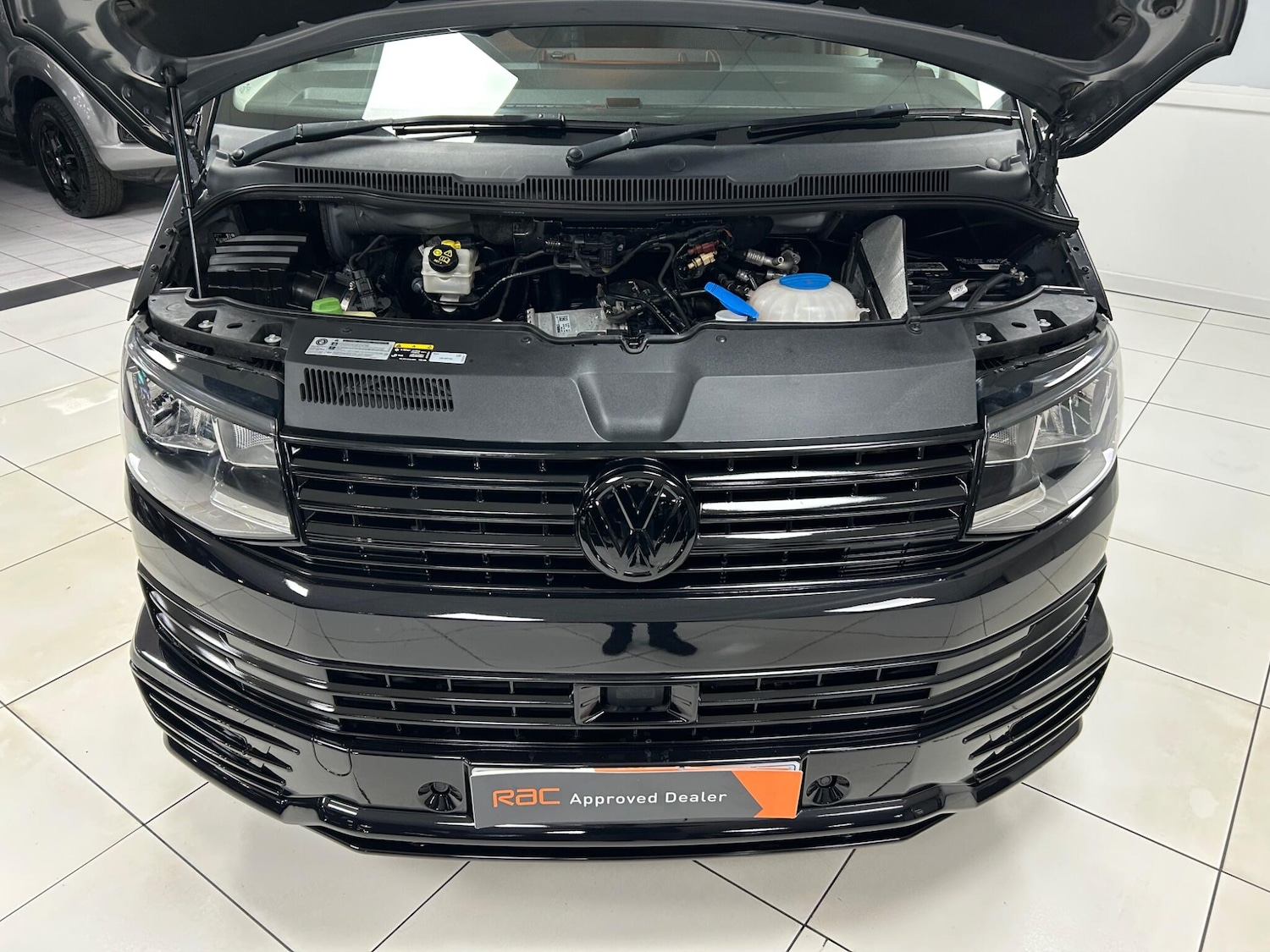 Used Volkswagen Transporter Shuttle 2019 for sale - 77015423: Photo 46