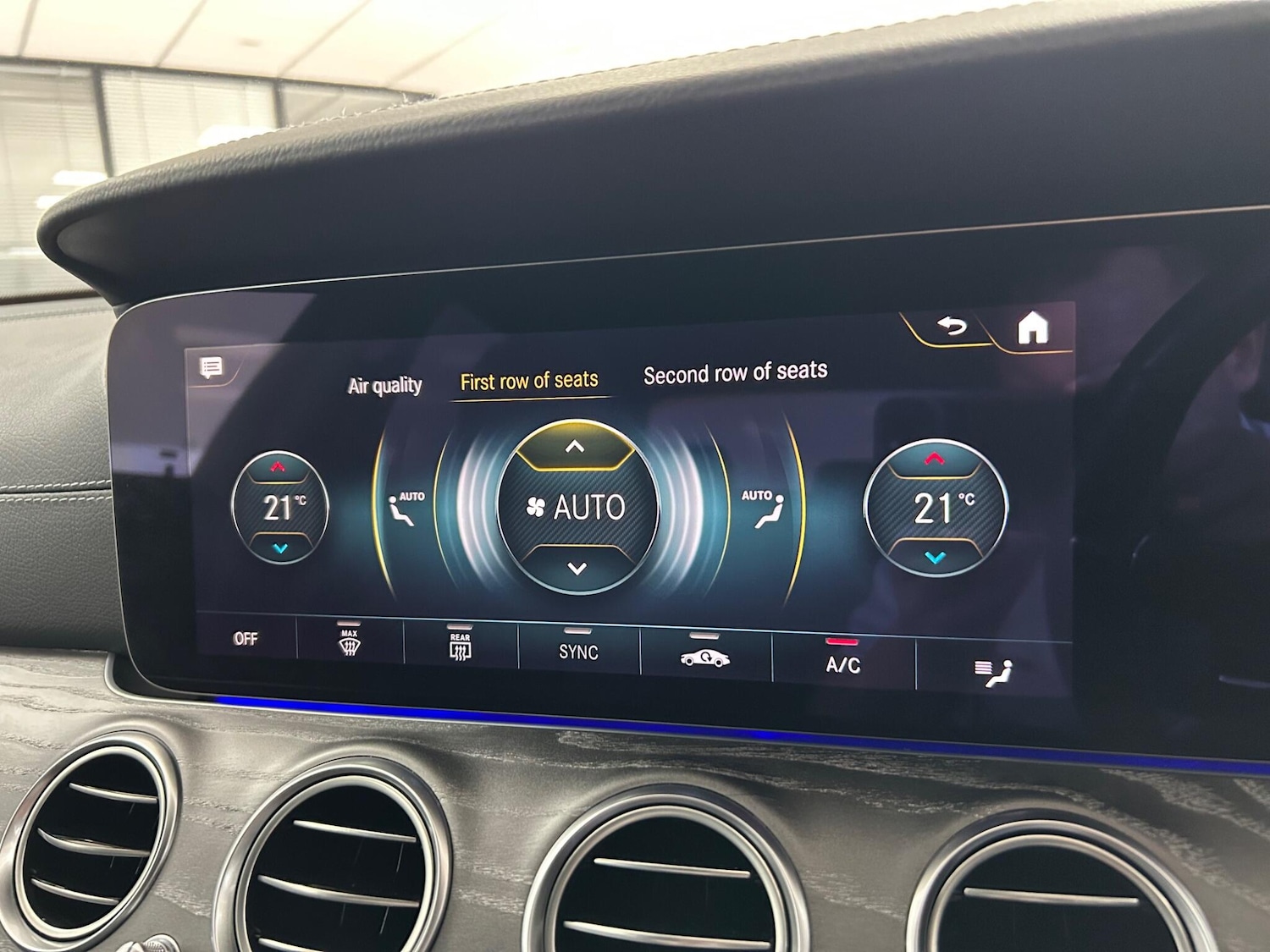 Used Mercedes-Benz E Class 2022 for sale - 75669794: Photo 37