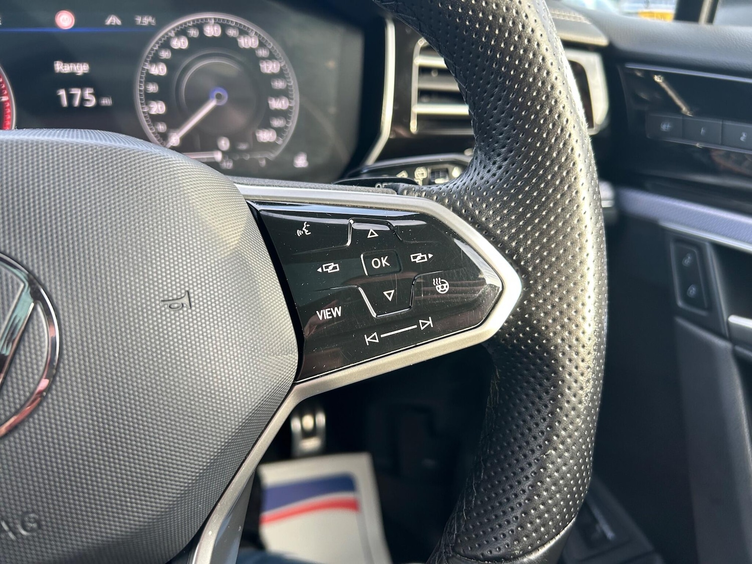 Used Volkswagen Touareg 2021 for sale - 76965363: Photo 24