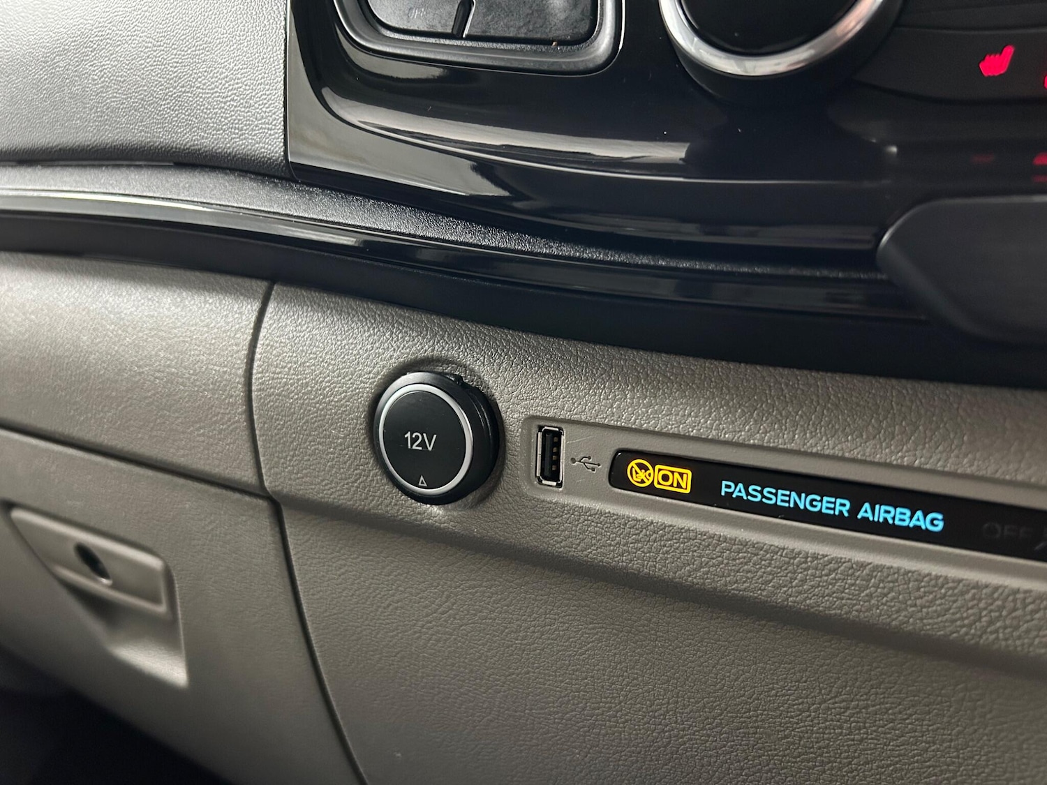 Used Ford Tourneo Custom 2019 for sale - 76549045: Photo 47