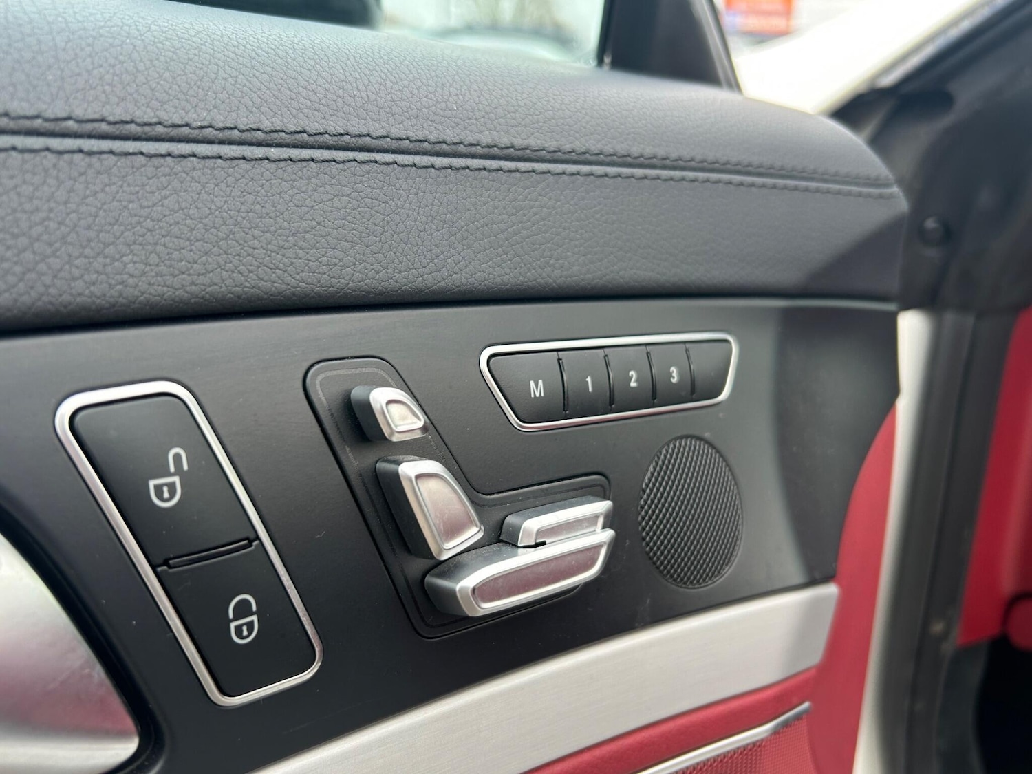 Used Mercedes-Benz SL 2018 for sale - 77040538: Photo 26