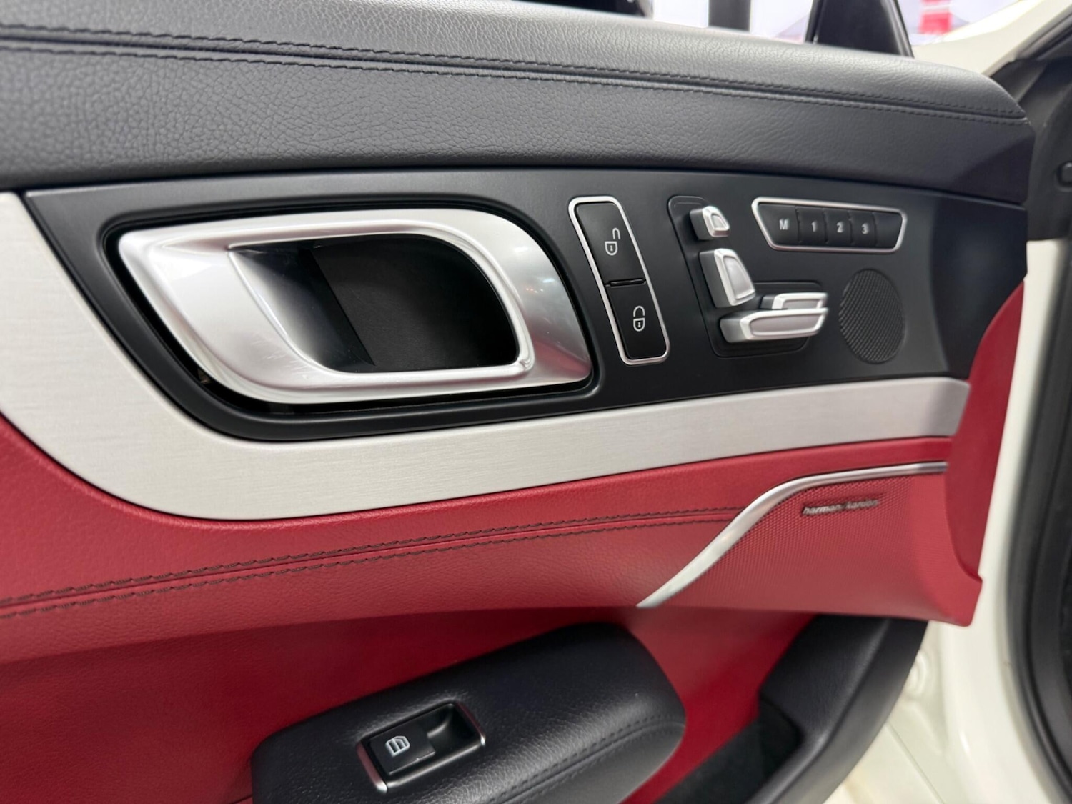 Used Mercedes-Benz SL 2018 for sale - 77040538: Photo 63