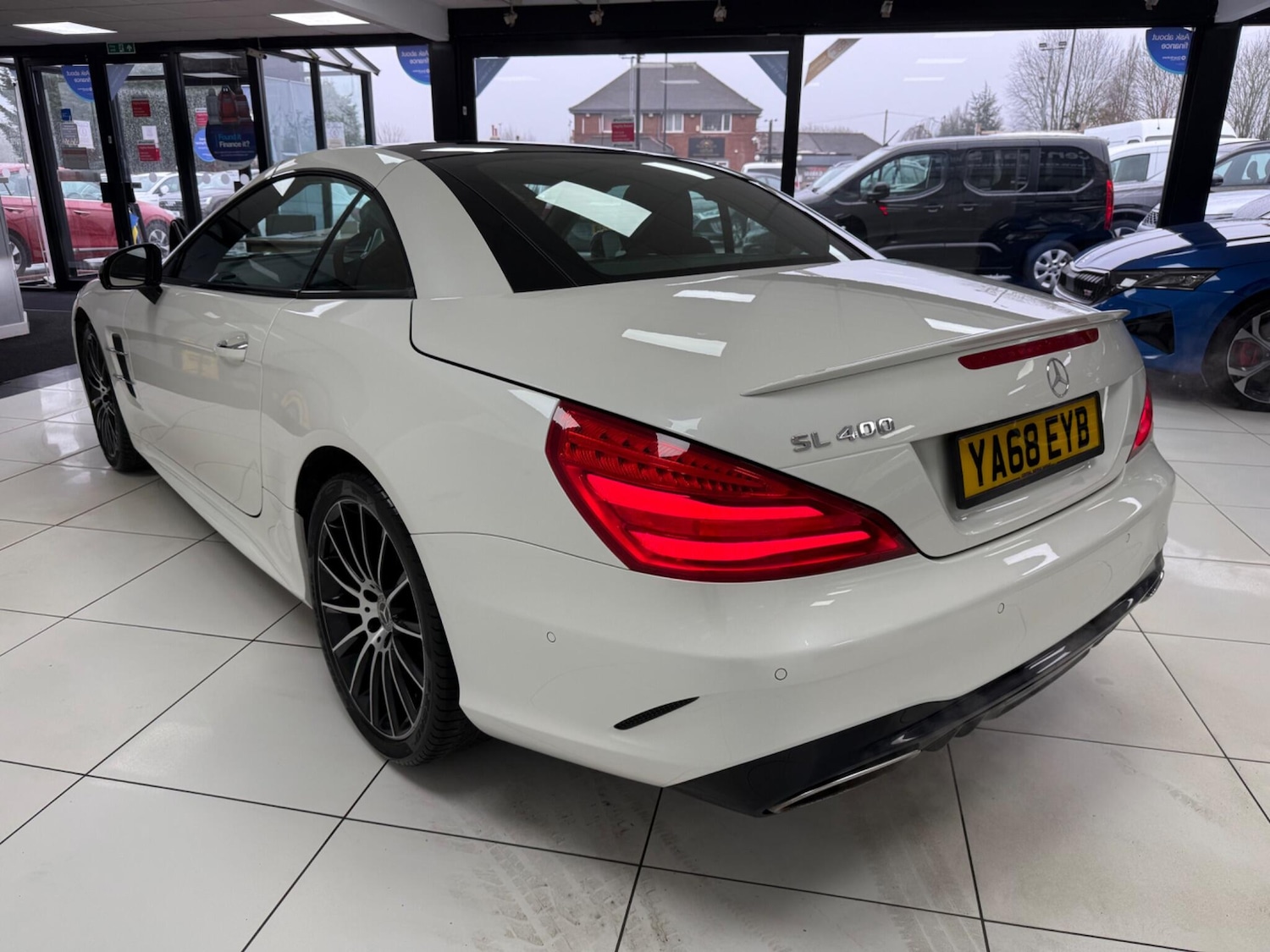 Used Mercedes-Benz SL 2018 for sale - 77040538: Photo 79