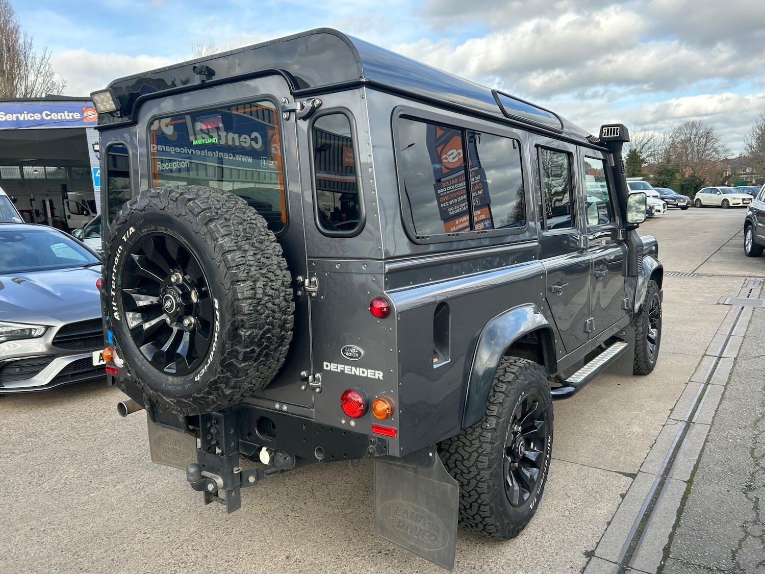 Used Land Rover Defender 110 for sale - 77658134: Photo 18