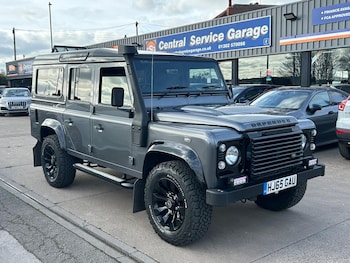 Used Land Rover Defender 110 2015 for sale - 77658134: Photo