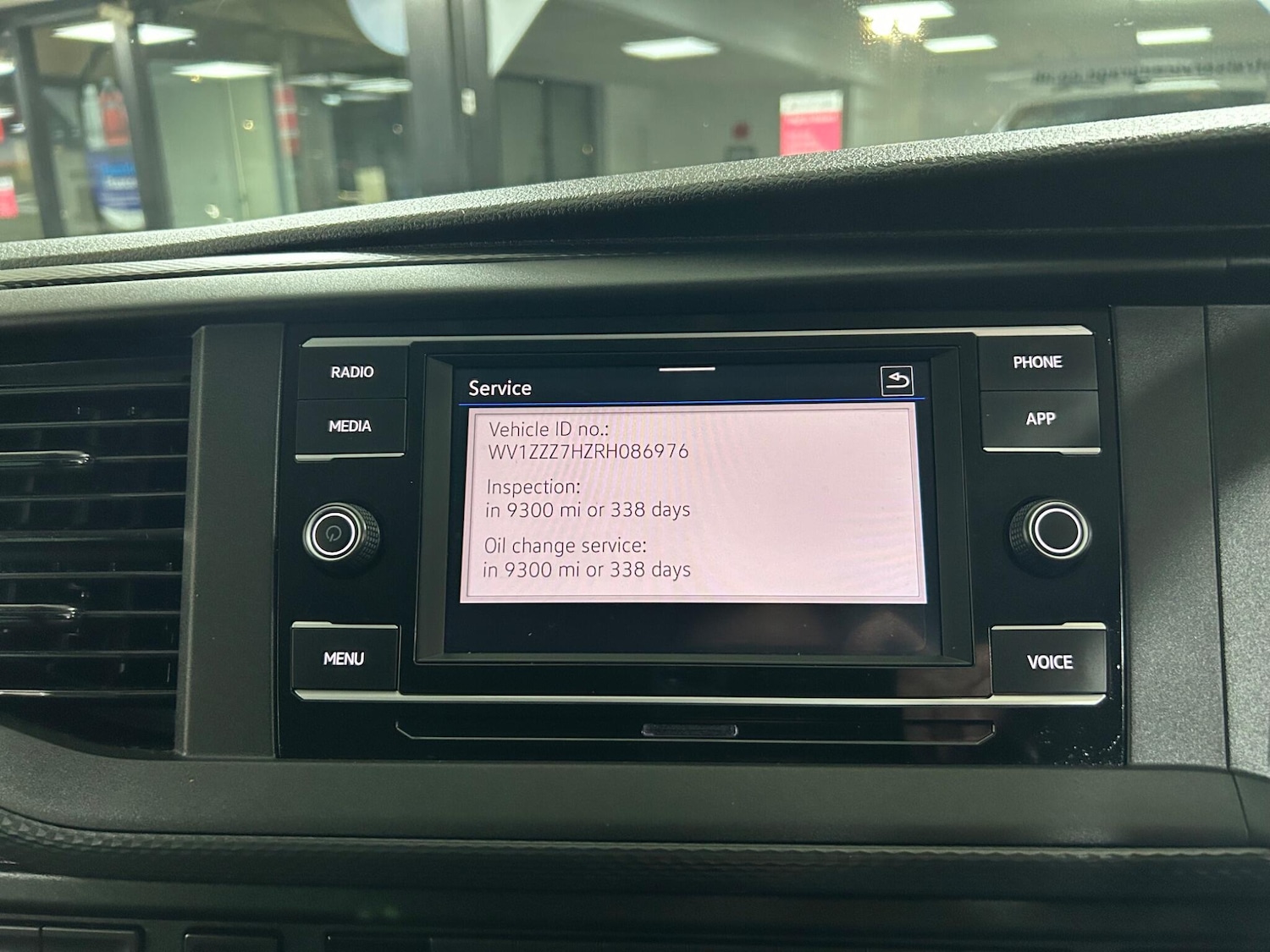 Used Volkswagen Transporter 2024 for sale - 76360100: Photo 23