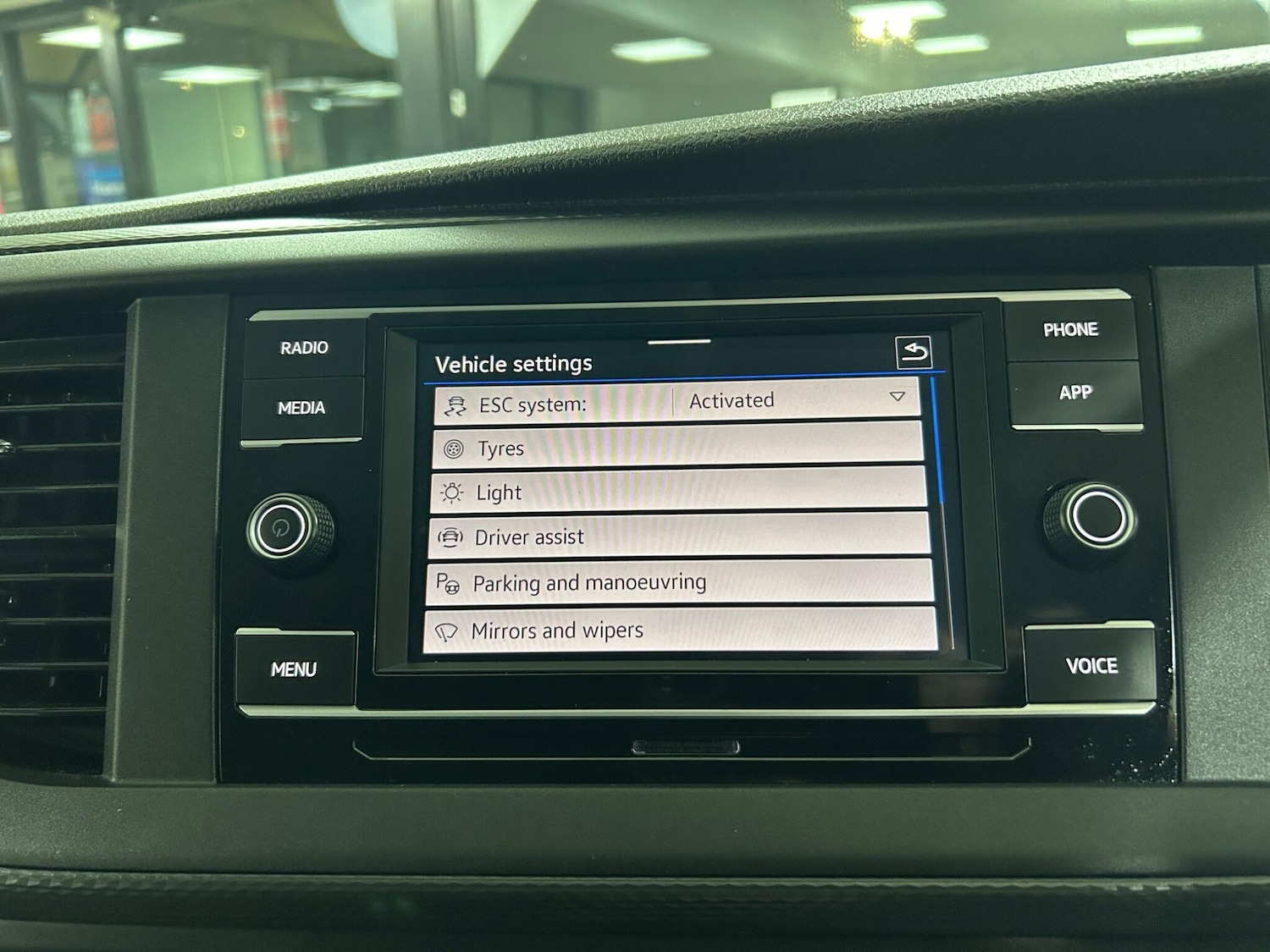 Used Volkswagen Transporter 2024 for sale - 76360100: Photo 25