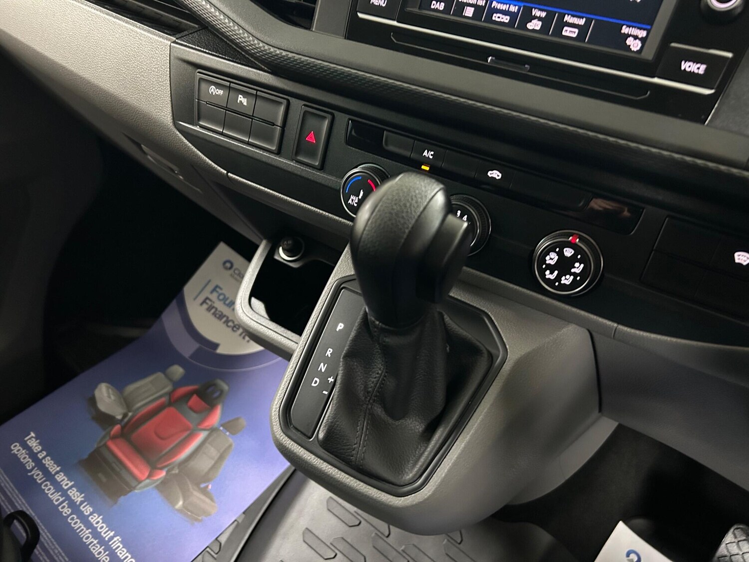 Used Volkswagen Transporter 2024 for sale - 76360100: Photo 41