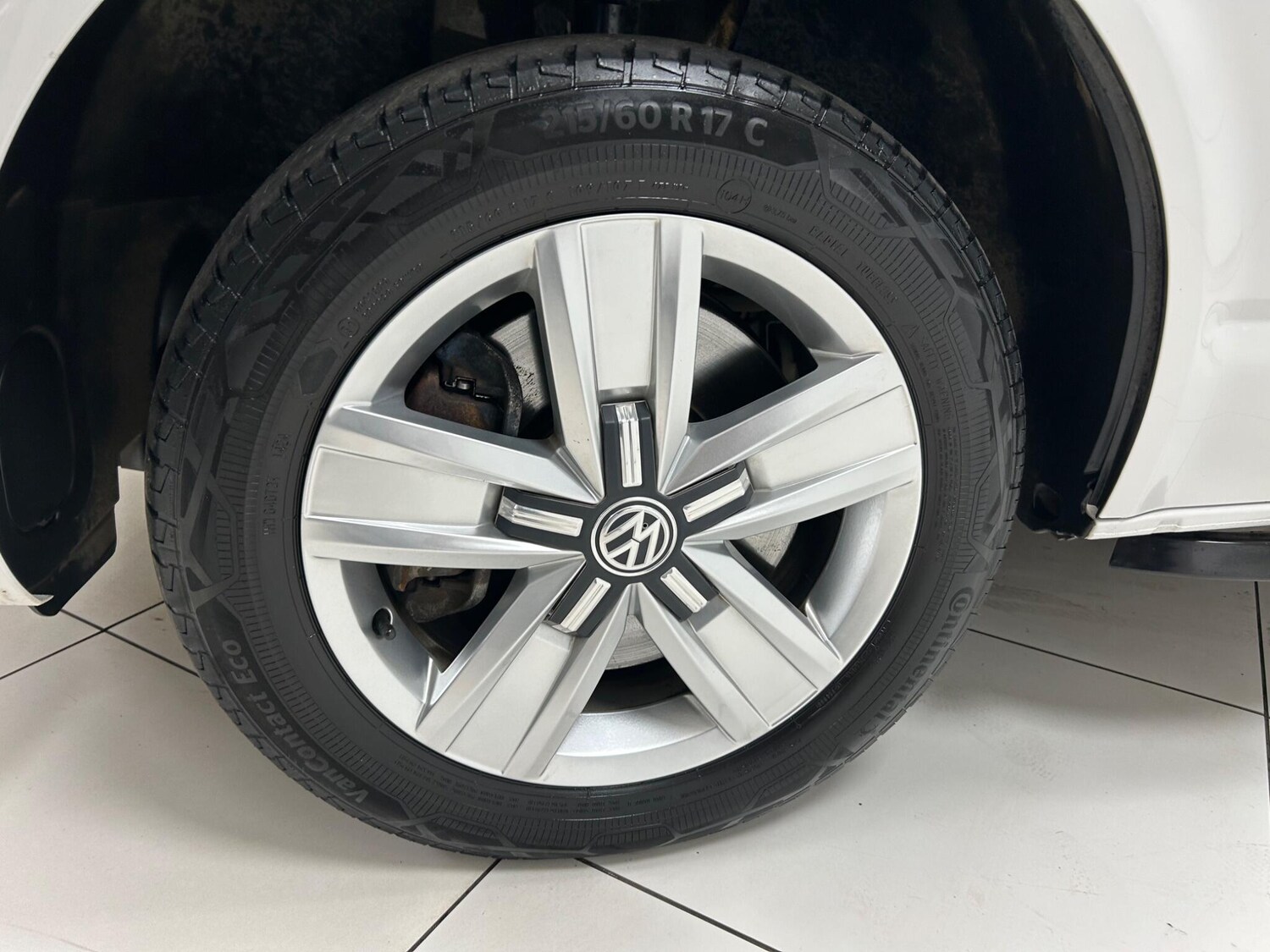 Used Volkswagen Transporter 2024 for sale - 76360100: Photo 57