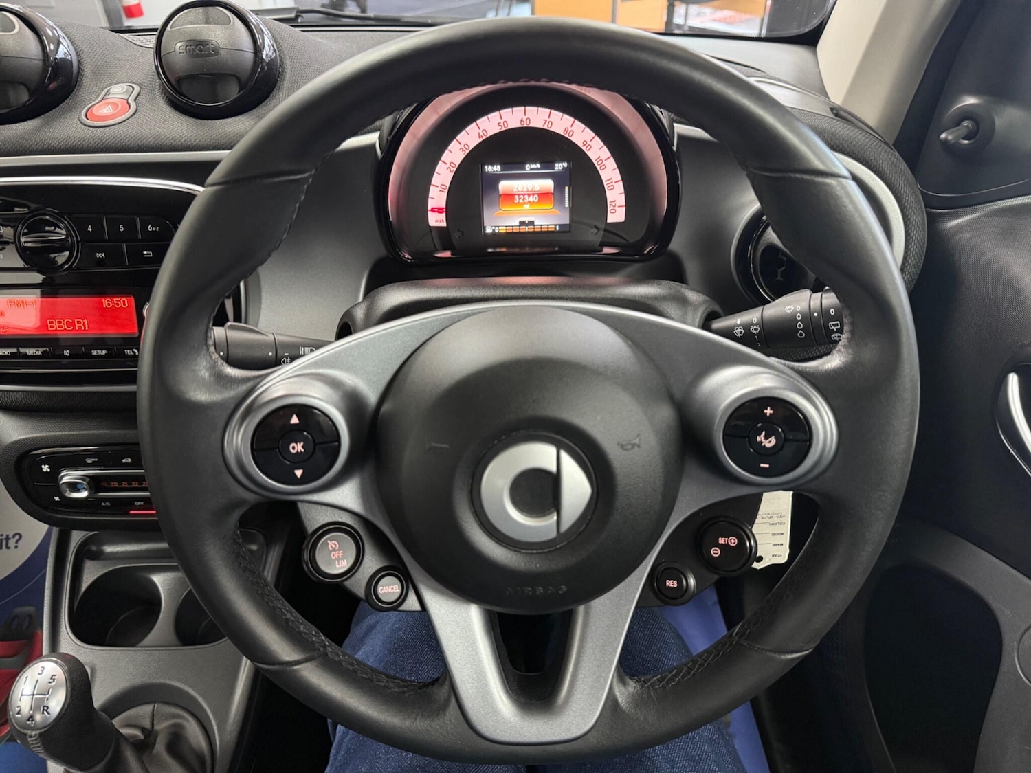Used smart fortwo 2017 for sale - 76988782: Photo 25
